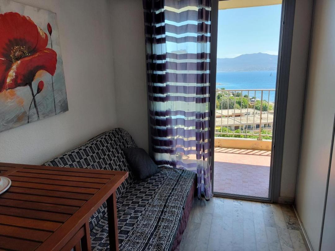 Ajaccio Vue Imprenable Appt 3 P Pour 4 Ou 5 Personnes Sanguinaires 300M Plages Et Merpersonnes Εξωτερικό φωτογραφία